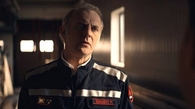 Bajo el fuego S02E08