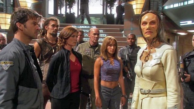Stargate Atlantis S02E20