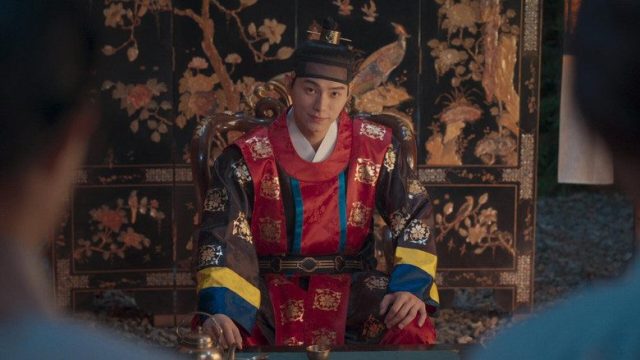 Bon appétit, majestad S01E03