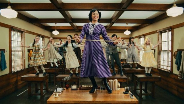 ¡Schmigadoon! S01E04