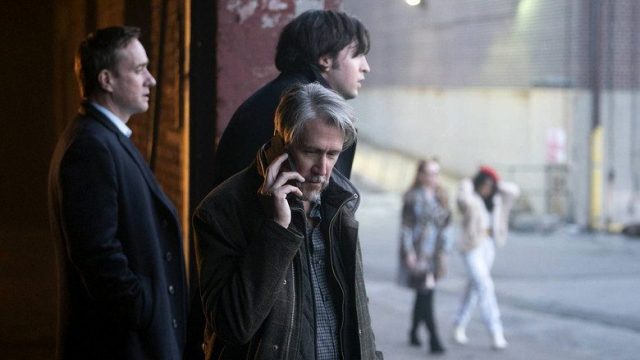Succession S01E08