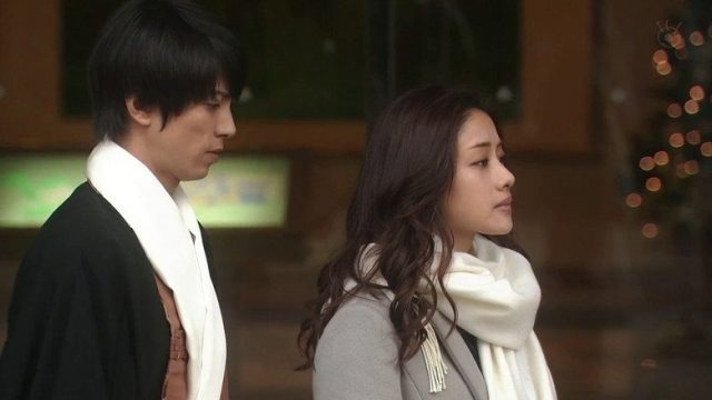 De las 5 a las 9 S01E09