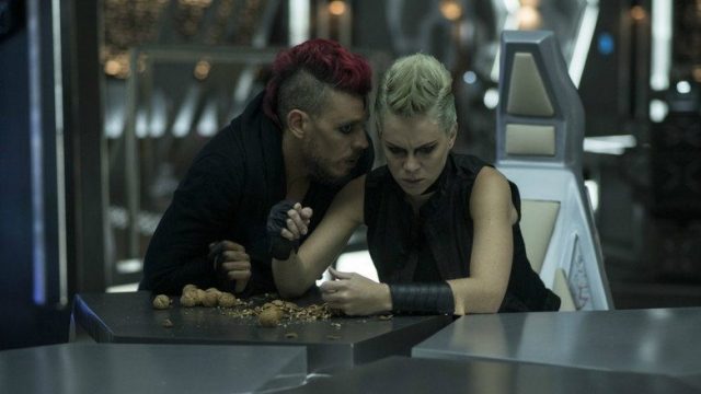 2091 S01E04