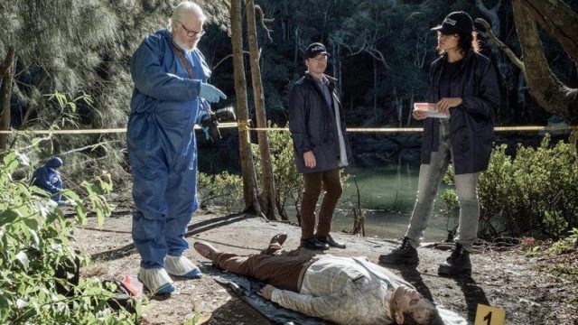 NCIS: Sydney S01E02