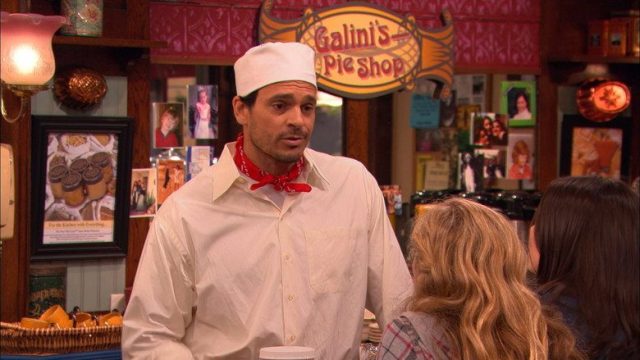 iCarly S02E08