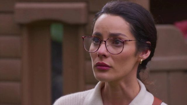 Tan cerca de ti, nace el amor S01E02
