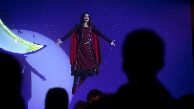Me desperté vampira S01E08