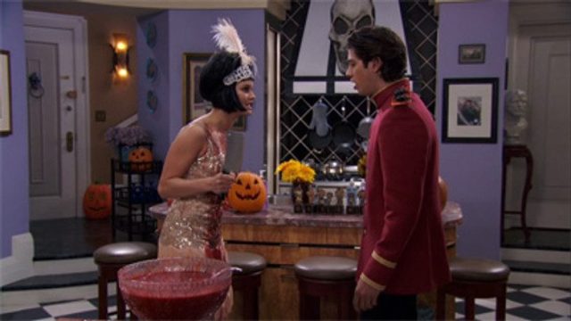 Jessie S02E01