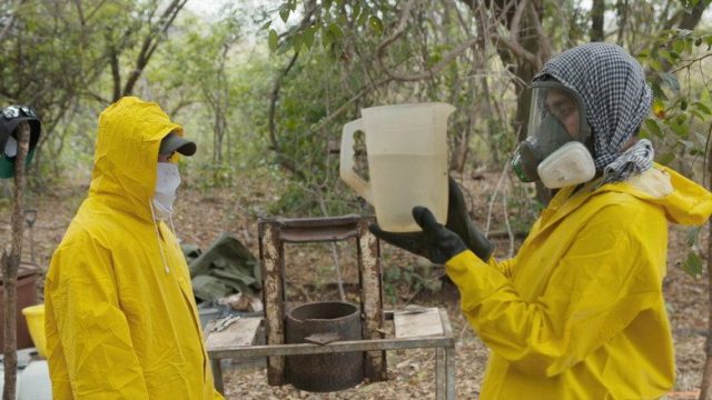 El negocio de las drogas S01E06