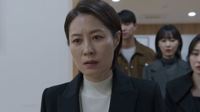 Queenmaker S01E07
