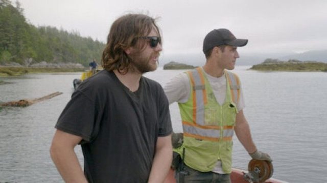 ¡Fuera abajo! S02E08
