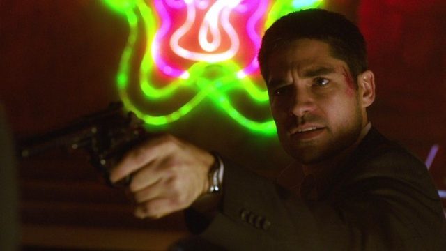 Del crepúsculo al amanecer S01E07
