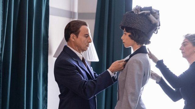 Cristóbal Balenciaga S01E02