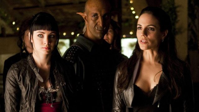 La reina de las sombras S01E09