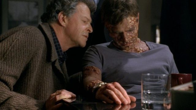 Fringe S02E17