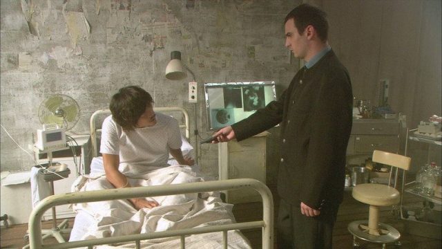 Iris S01E08