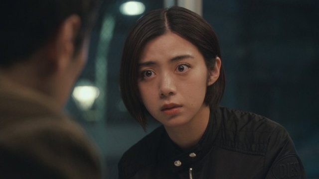 Estafadores de Tokio S01E05