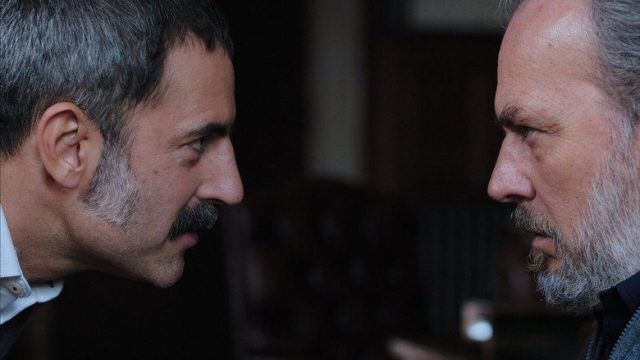 Vivir sin permiso S02E08