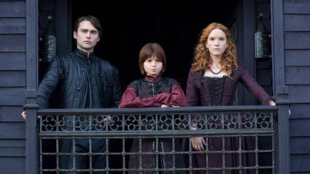 Salem S03E01
