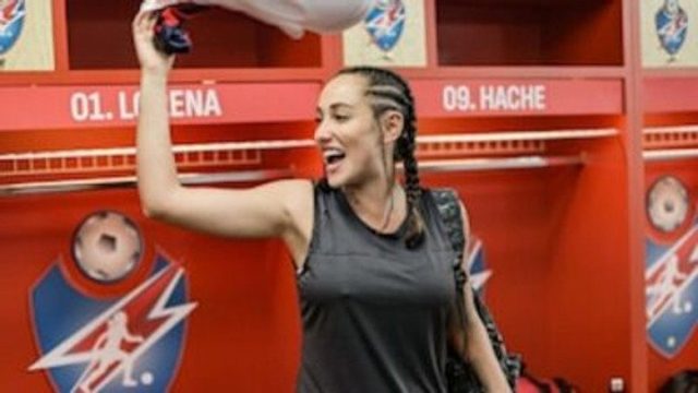 Las Bravas F.C. S02E01