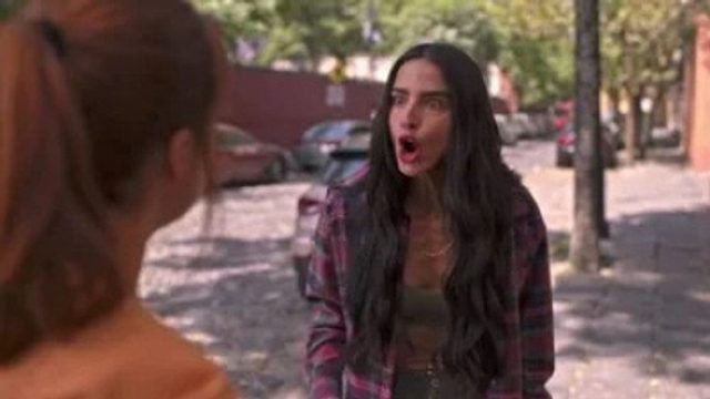 LaLola S01E02