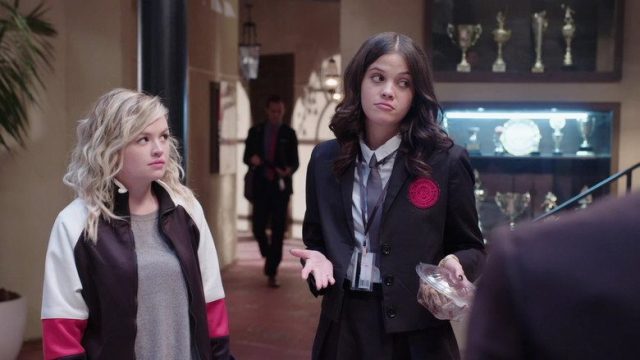 Greenhouse Academy S01E08