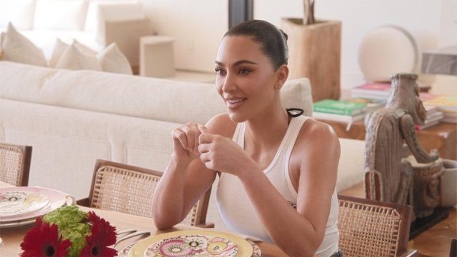 The Kardashians S07E05