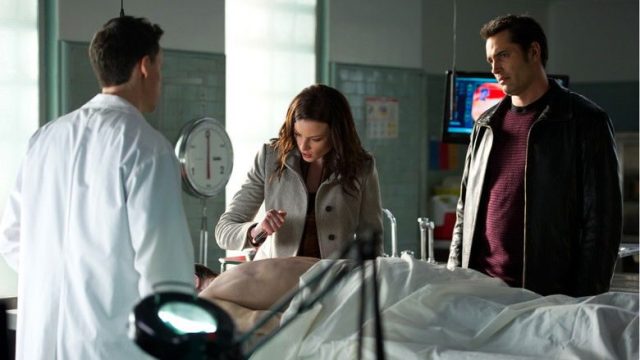 Continuum S01E03