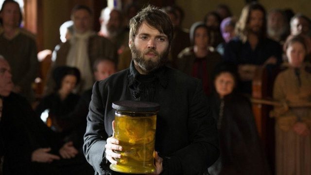 Salem S01E02