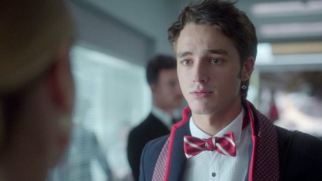 Élite S04E02