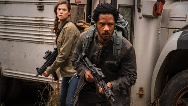 Colony S03E04