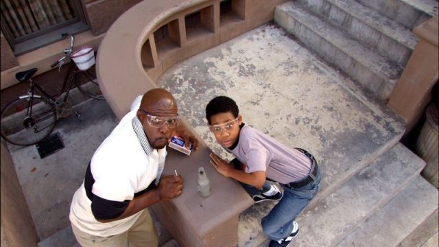 Todos Odian a Chris S01E22