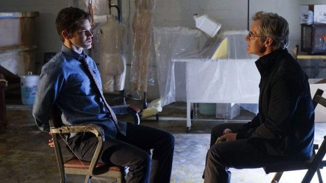 Supergirl S01E10