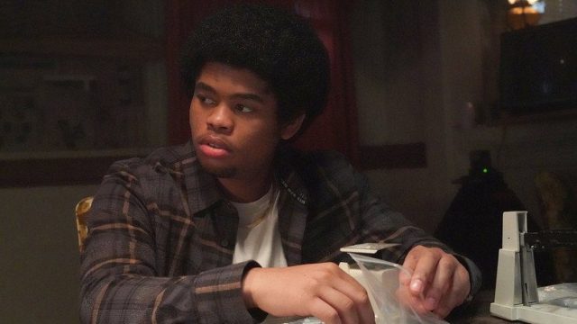 Snowfall S02E01
