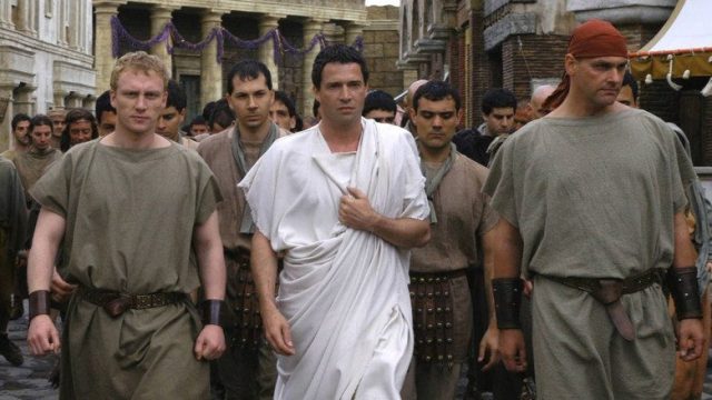Roma S01E02