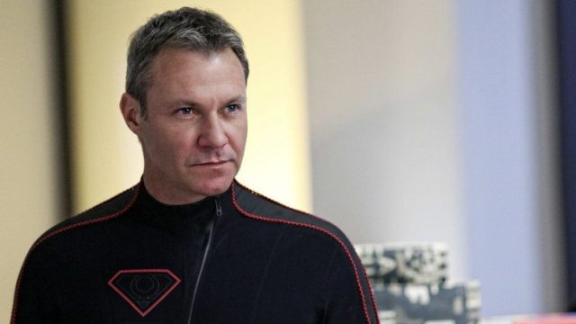 Supergirl S01E19