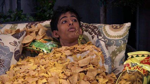 Jessie S04E16
