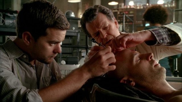 Fringe S01E07