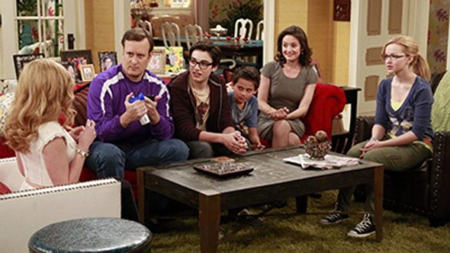 Liv y Maddie S01E01