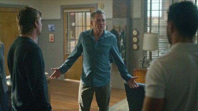 El frente costero S01E08