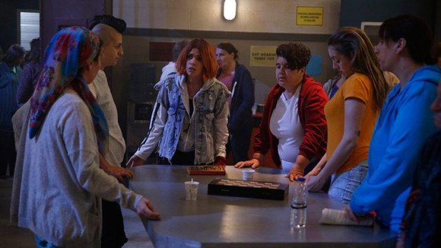 El Patio S01E06
