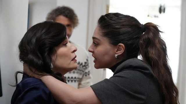 Leyla: Hayat... Aşk... Adalet... S01E25