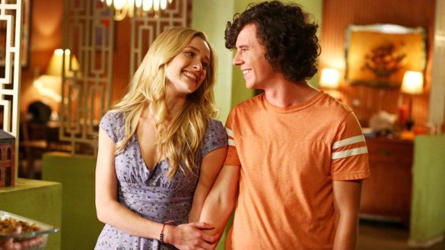The Middle S08E01