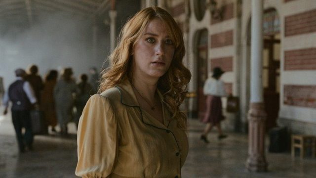 Medianoche en el Pera Palace S02E08
