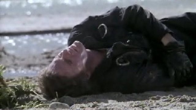 MacGyver S01E17