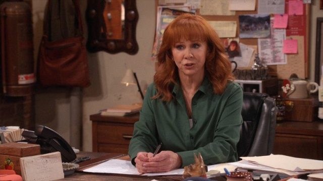 Happy's Place S01E17