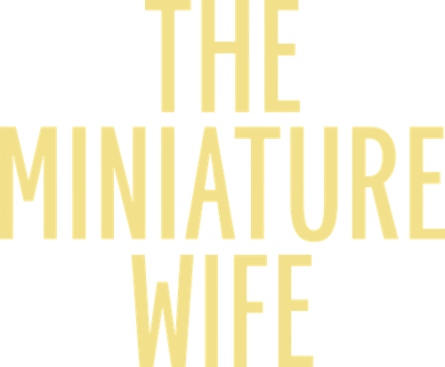 La mujer miniatura