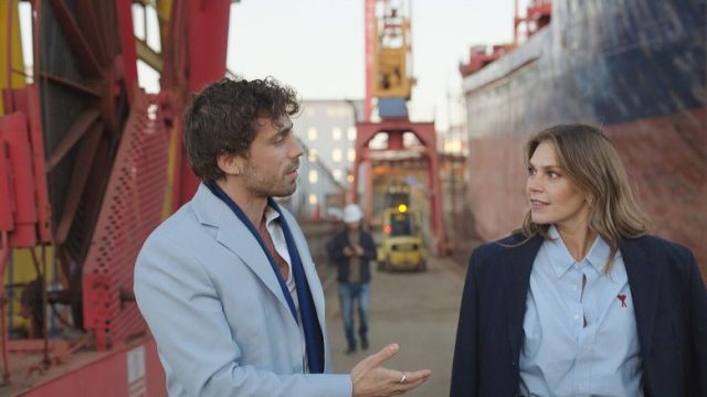 Old Money S01E01