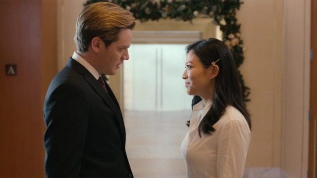 Carrera al éxito S01E09