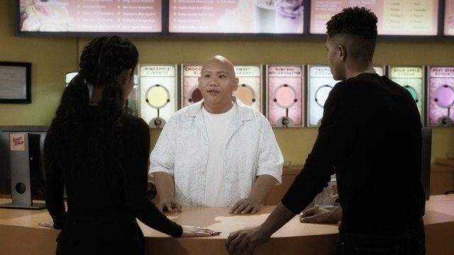 Reginald: El vampiro S02E08